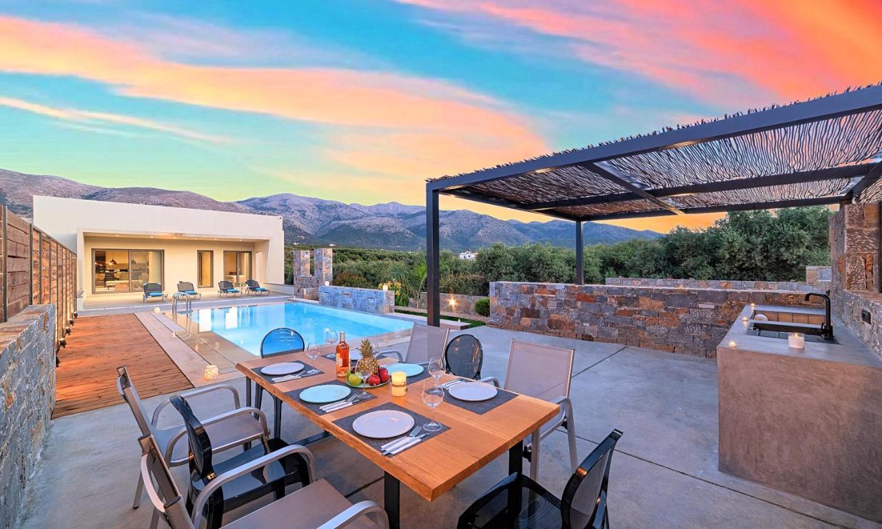 Lux Sissi (Crete)