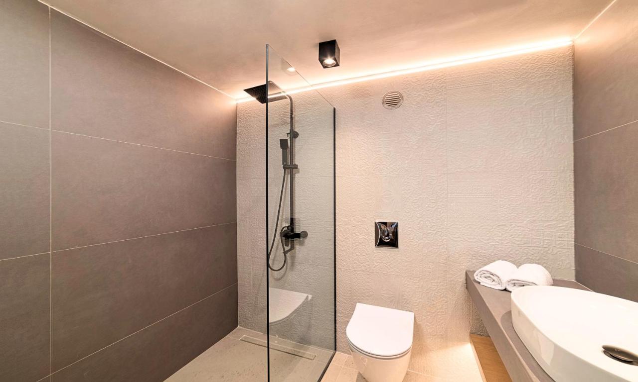 Lux Villa *