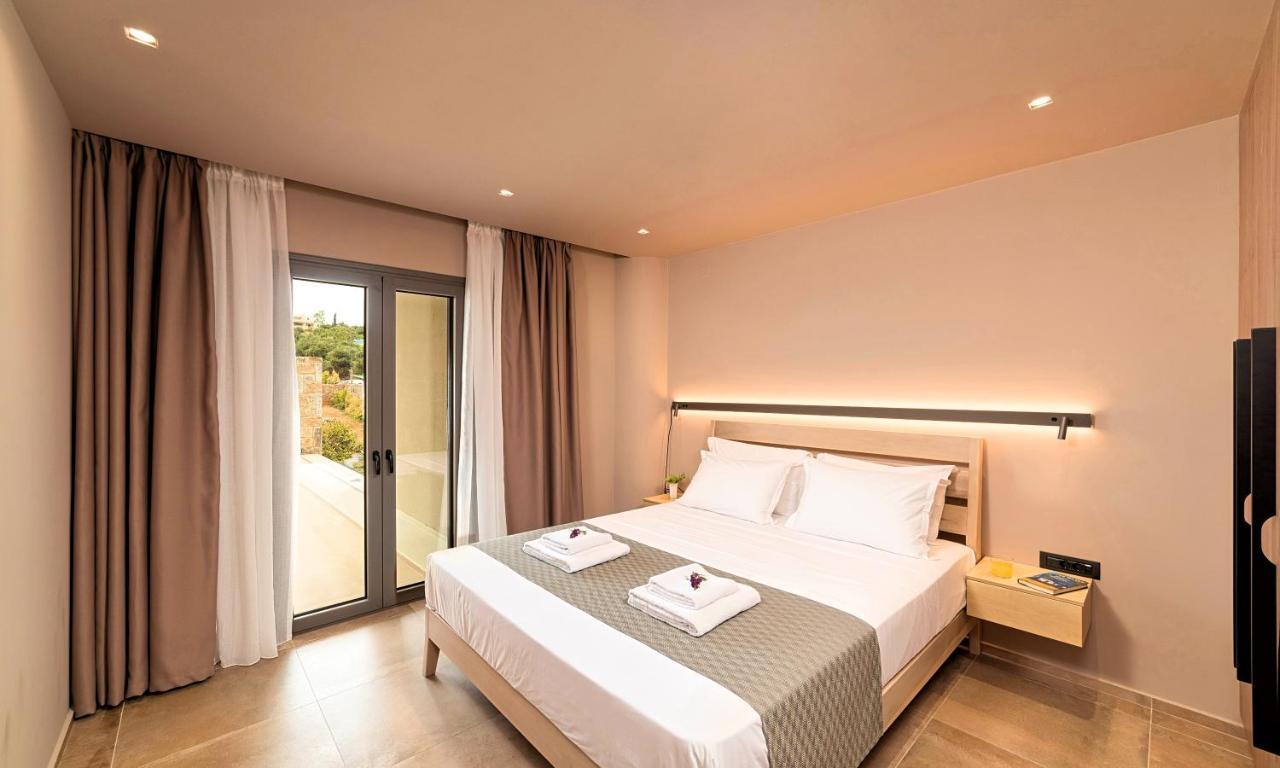 Lux Villa *